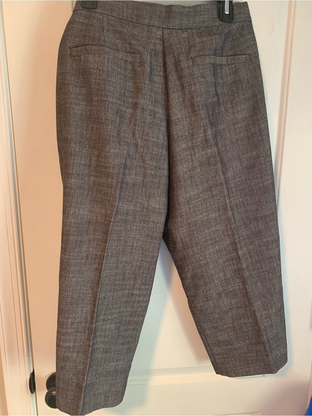 Classic Women's Gray Capris - Professional Cropped Trousers